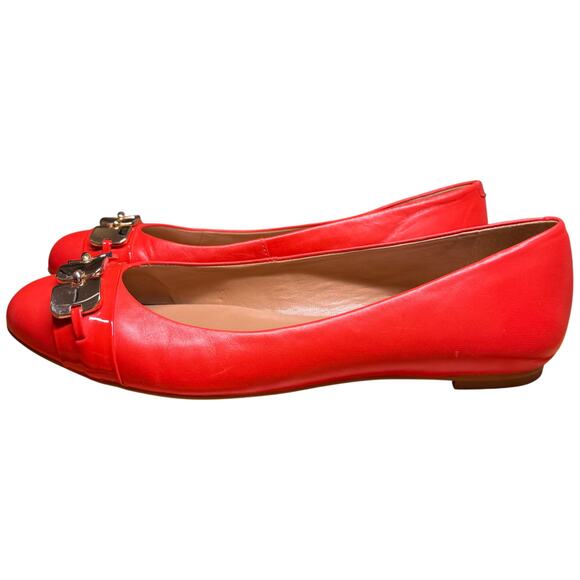 TALBOTS Women's 8B Cherry Orange Leather Shoes Gold Detail Ballet Flats Comfort - Picture 2 of 13